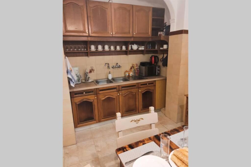Apartment 95 M2, Center Of Sitia, Wifi, 350M Beach Exterior photo