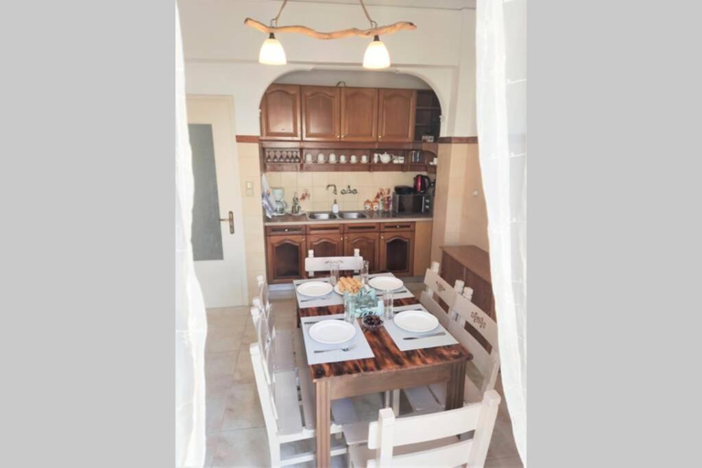 Apartment 95 M2, Center Of Sitia, Wifi, 350M Beach Exterior photo